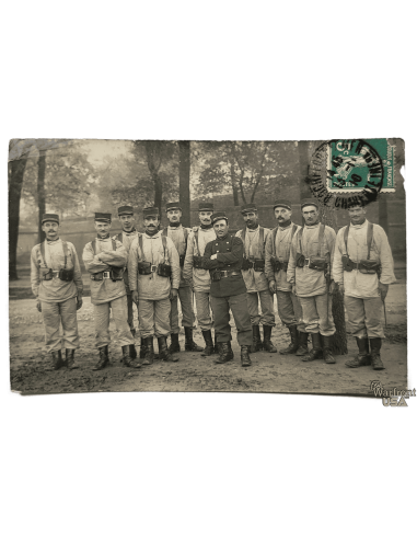 WWI French Military Postal Card - "Group of Soldiers"